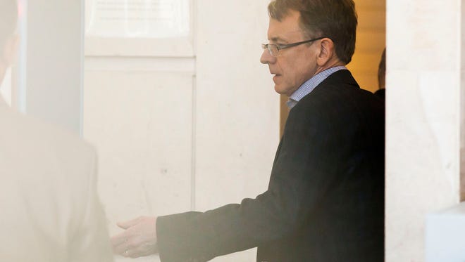 2/3/15 -- San Francisco, CA, U.S.A  -- John Doerr, a senior partner at Kleiner Perkins Caufield  and  Byers, enters the San Francisco Civic Center Courthouse  in San Francisco, CA on Tuesday, March 3, 2015.  Doerr testified at the trial brought by former partner Ellen Pao. --    Photo by Martin E. Klimek, USA TODAY contract photographer  ORG XMIT:  MK 132732 JohnDoerrEllenPa 03/0 [Via MerlinFTP Drop]