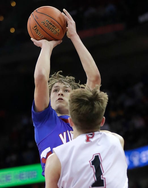 Wisconsin Lutheran High School's Logan Rindfleisch (12) against Pewaukee High School in a Division 2 championship game during the WIAA state boys basketball tournament on Saturday, March 16, 2024 at the Kohl Center in Madison, Wis. Wisconsin Lutheran defeated Pewaukee 83-62.
Wm. Glasheen USA TODAY NETWORK-Wisconsin