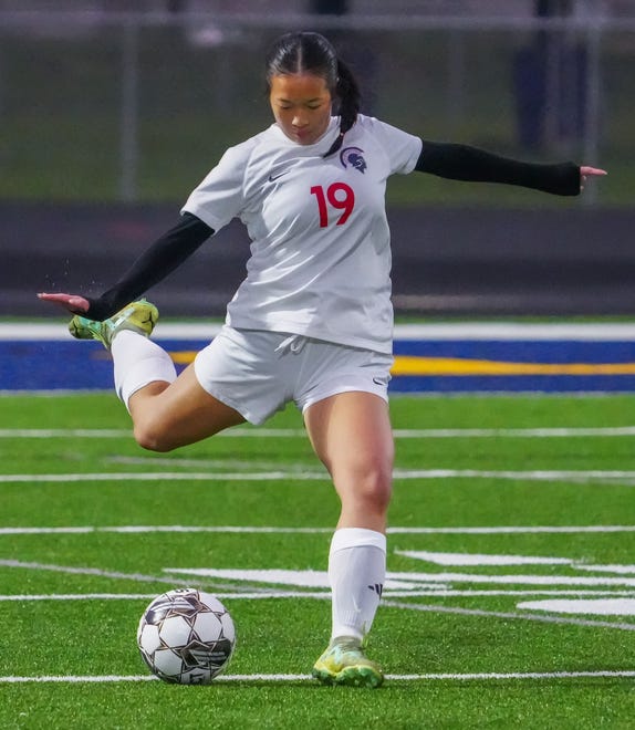 Brookfield East's Kathryn Leong (19) lines up a kick during the match at Kettle Moraine, Thursday, April 18, 2024.