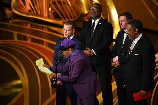 2019: In his acceptance speech for best adapted screenplay for " BlacKkKlansman, " Spike Lee spoke about his enslaved ancestors and encouraged people to vote in the election of then-President Donald Trump vs President Joe Biden. " The 2020 presidential election is around the corner, " he said. " Let ' s all mobilize. Let ' s all be in the right side of history. Make the moral choice between love versus hate. Let ' s do the right thing. You know I had to get that in there.
